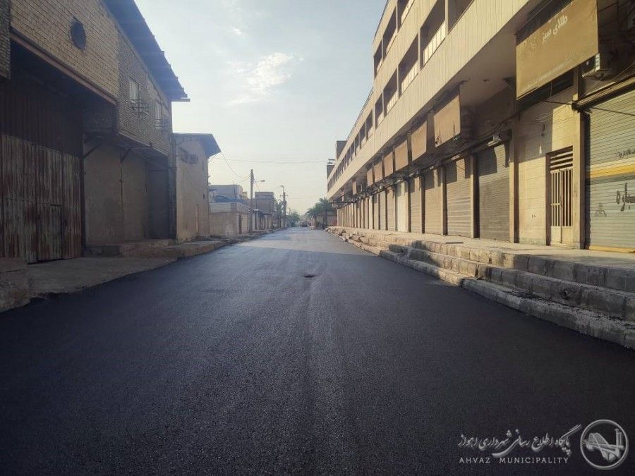 آغاز عملیات آسفالت خیابان مدرس ۲۱