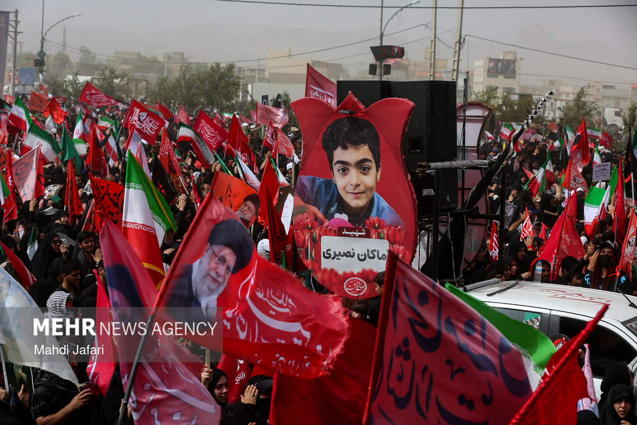 تشییع پیکر مطهر رهبر شهید انقلاب در قم - ۵