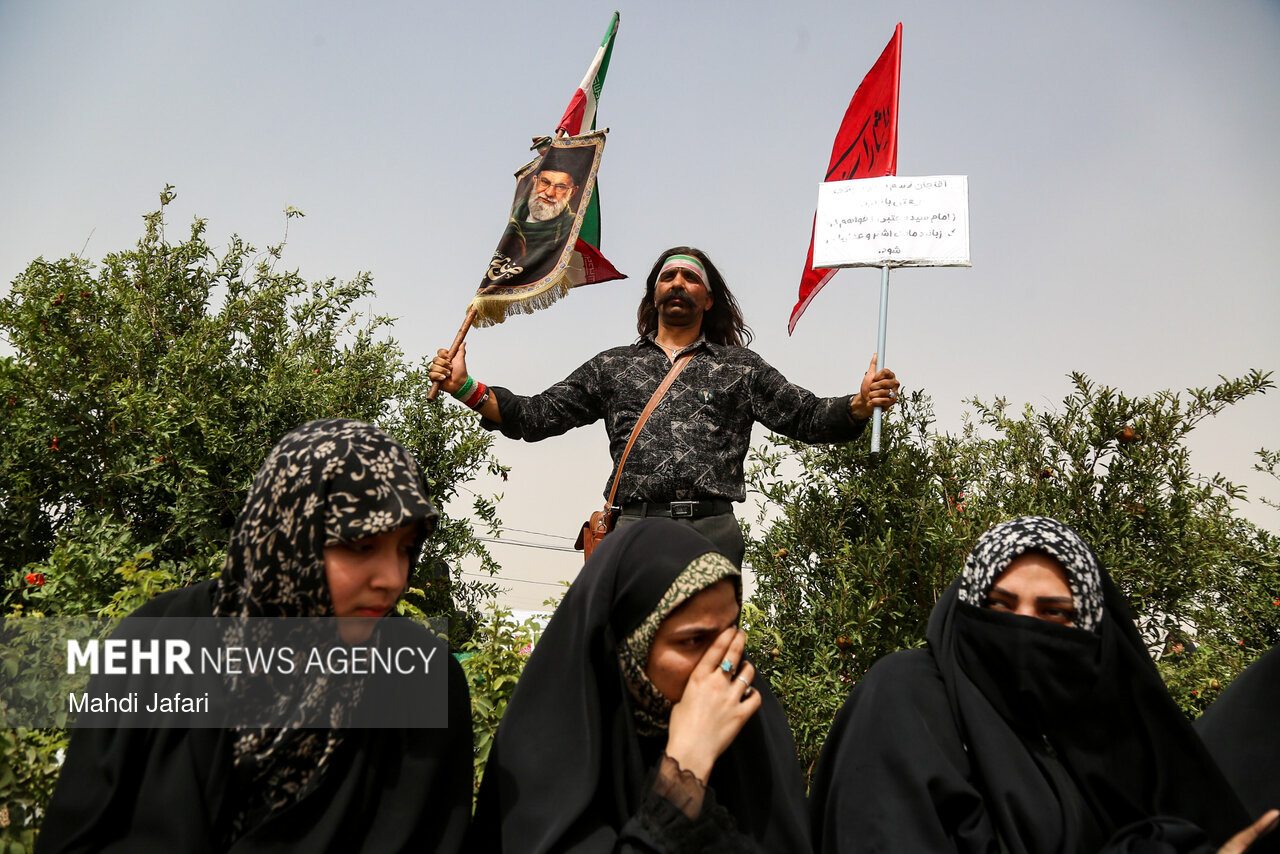 تشییع پیکر مطهر رهبر شهید انقلاب در قم - ۵