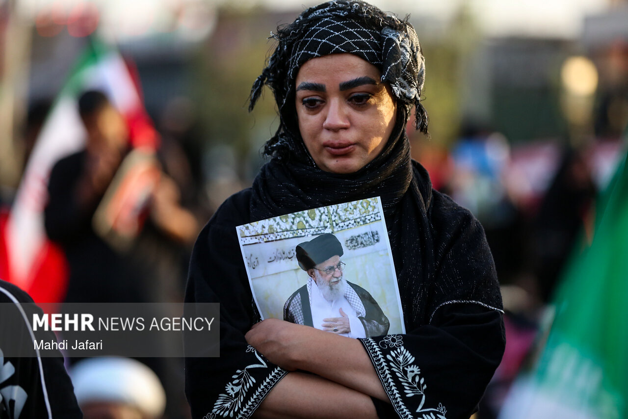 تشییع پیکر مطهر رهبر شهید انقلاب در قم - ۵