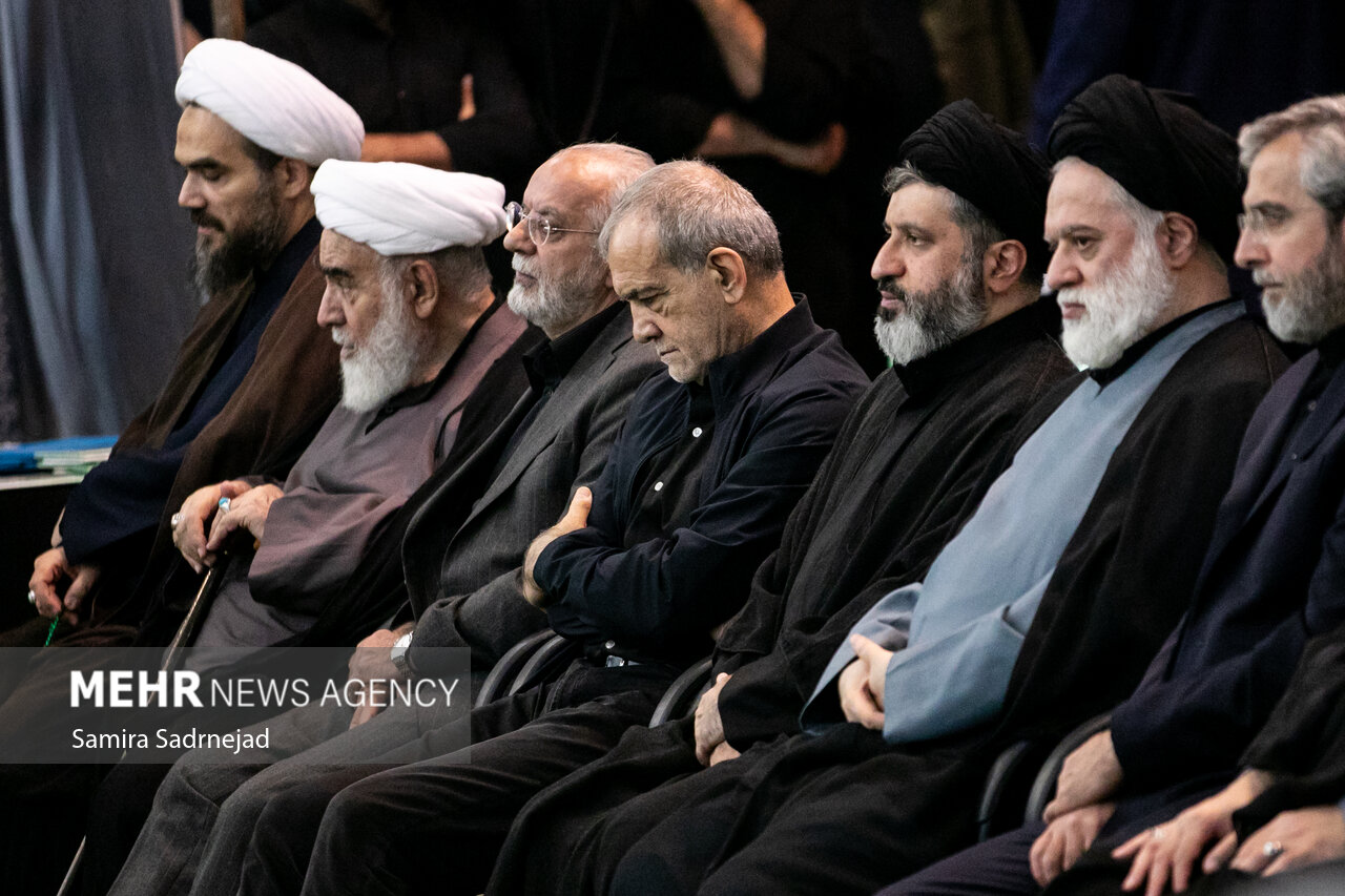 مراسم گرامیداشت رهبر شهید انقلاب در تهران