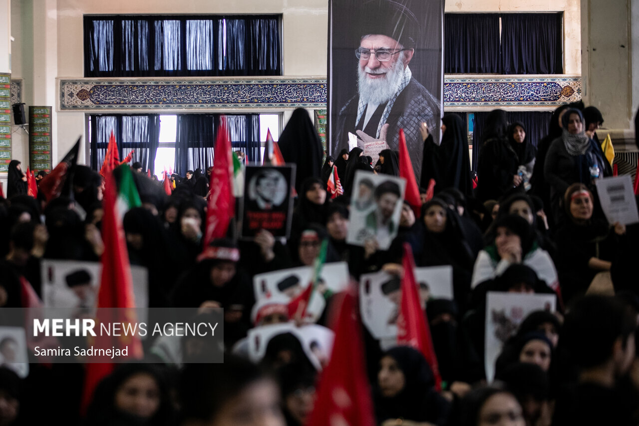 مراسم گرامیداشت رهبر شهید انقلاب در تهران