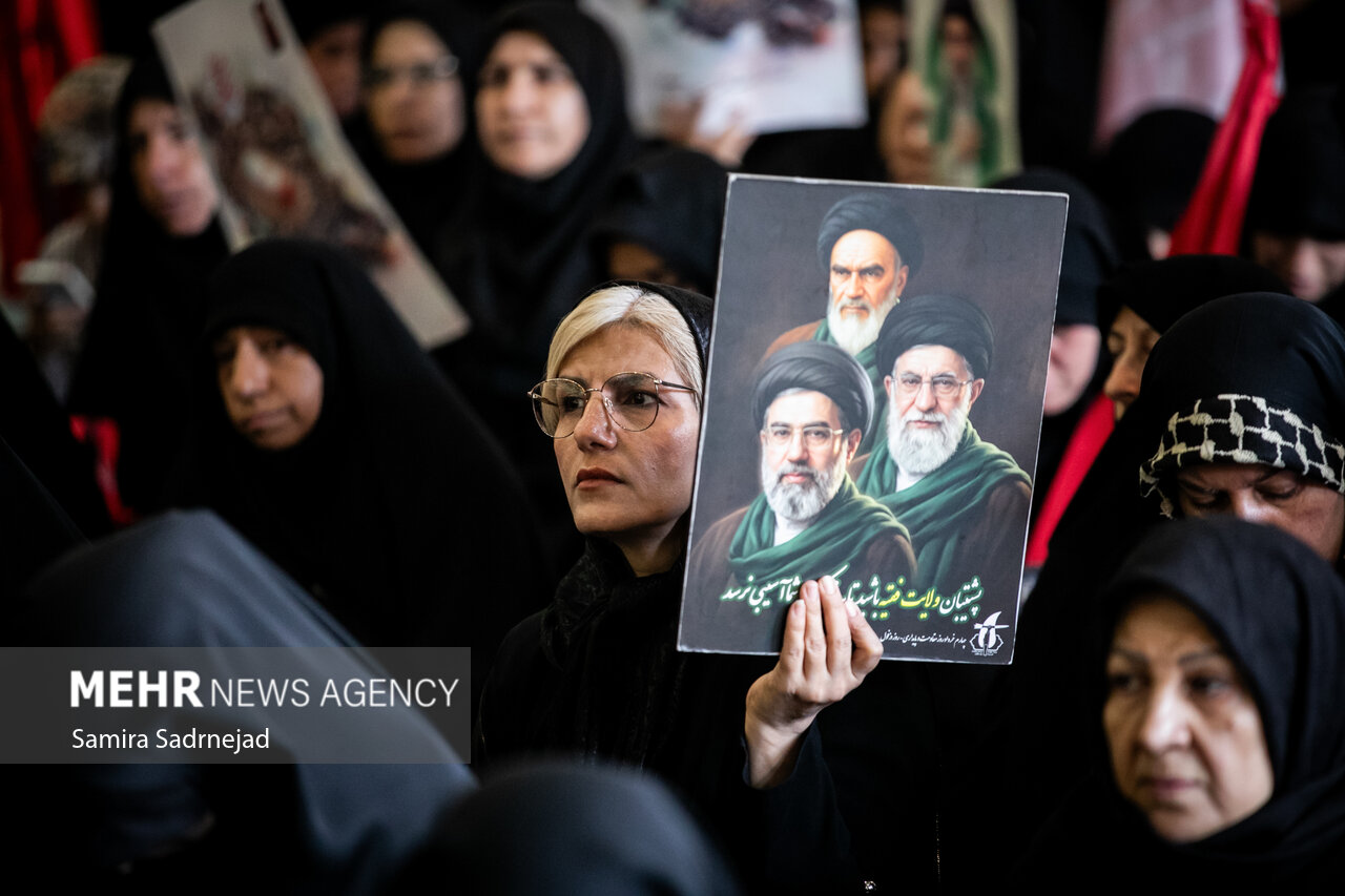 مراسم گرامیداشت رهبر شهید انقلاب در تهران