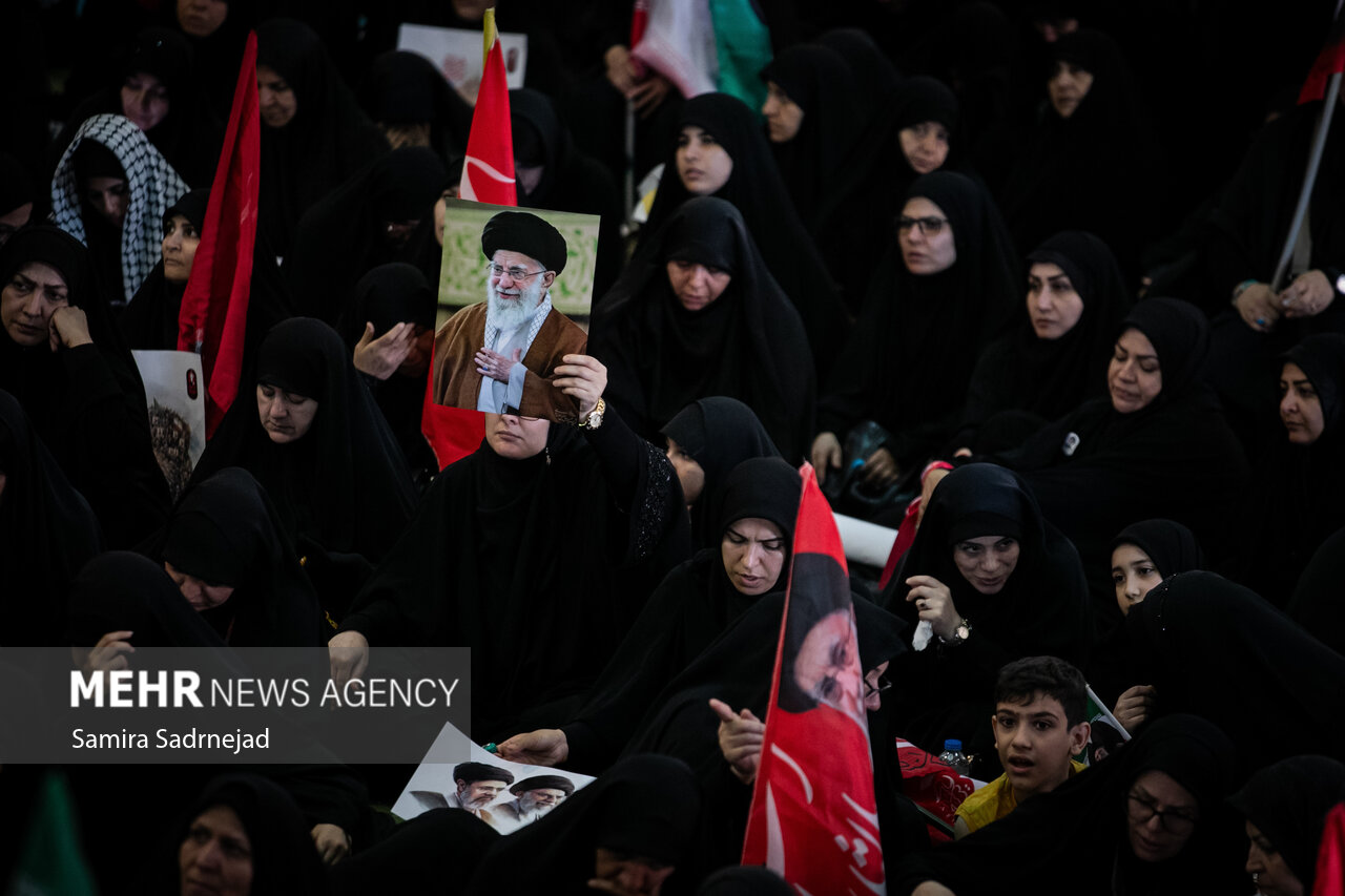 مراسم گرامیداشت رهبر شهید انقلاب در تهران