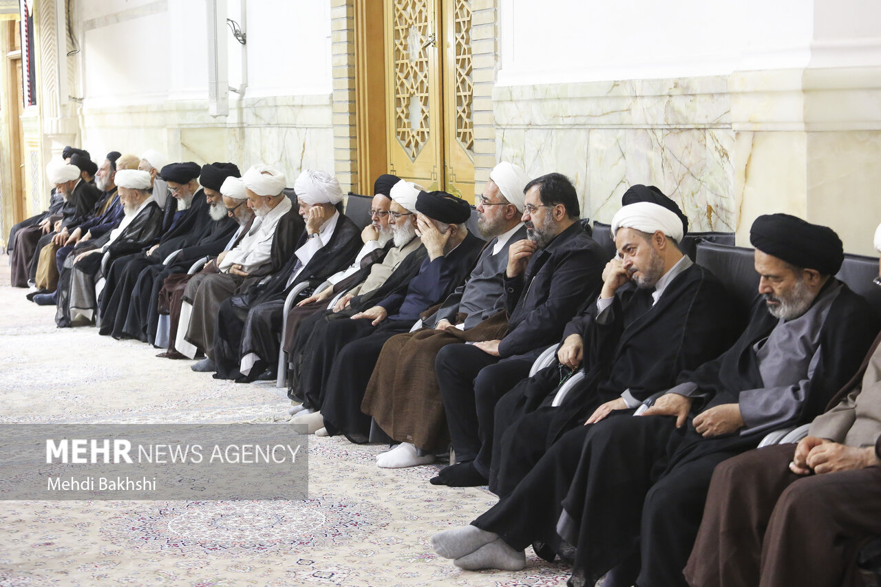 آیین بزرگداشت رهبر شهید از سوی آیت الله سبحانی