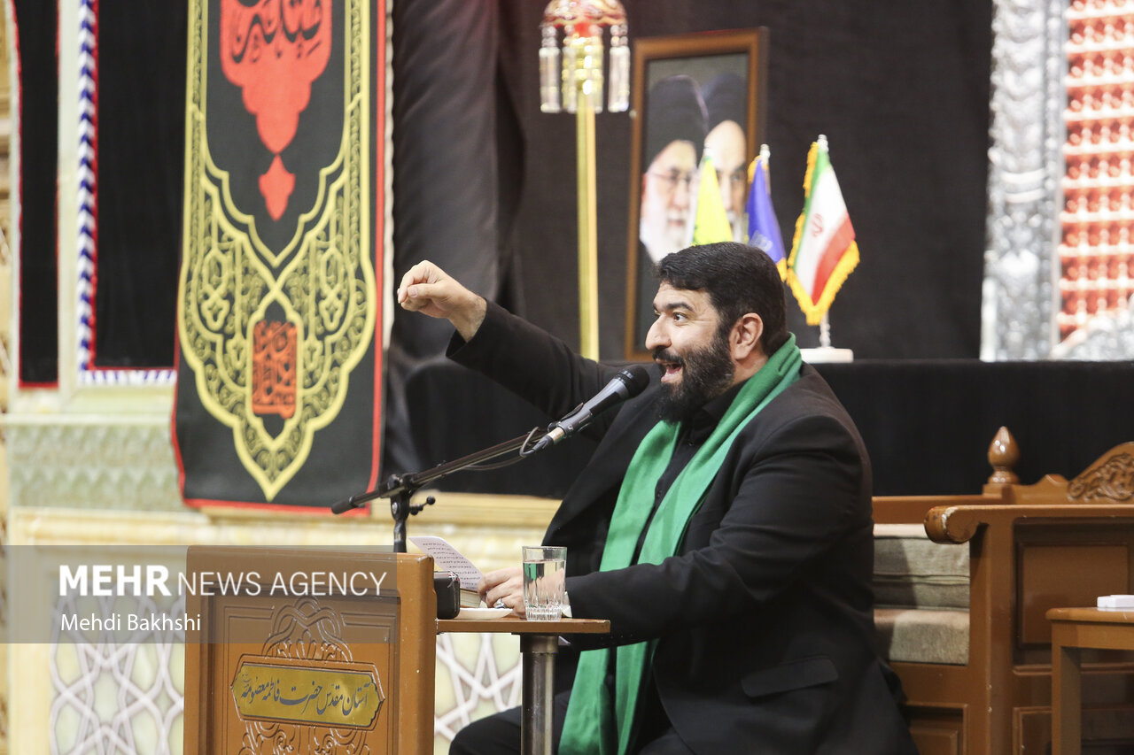 آیین بزرگداشت رهبر شهید از سوی آیت الله سبحانی
