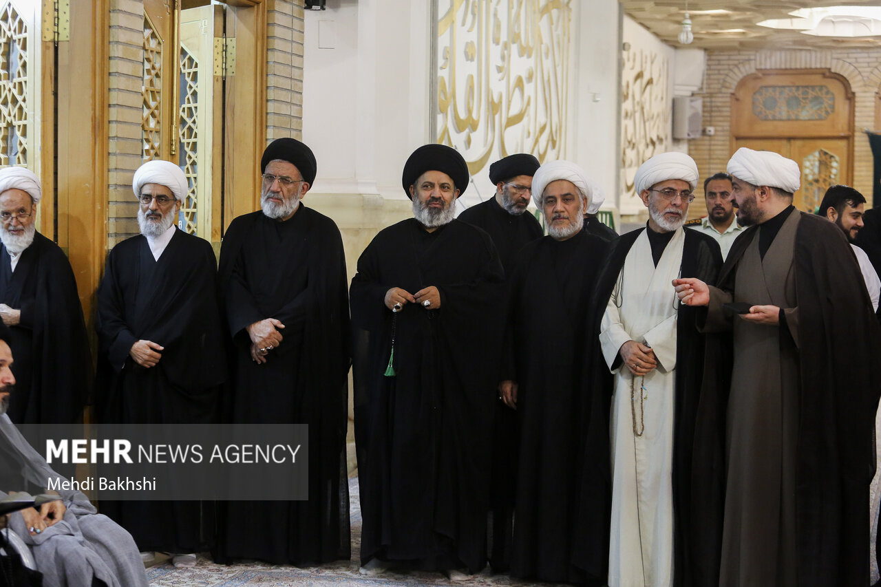مراسم گرامیداشت رهبر شهید از سوی عتبه حسینیه در قم