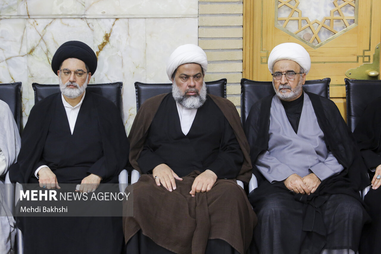 مراسم گرامیداشت رهبر شهید از سوی عتبه حسینیه در قم