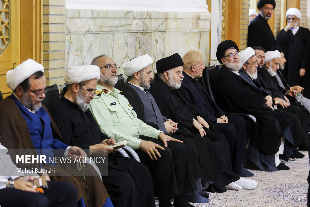 مراسم گرامیداشت رهبر شهید از سوی عتبه حسینیه در قم