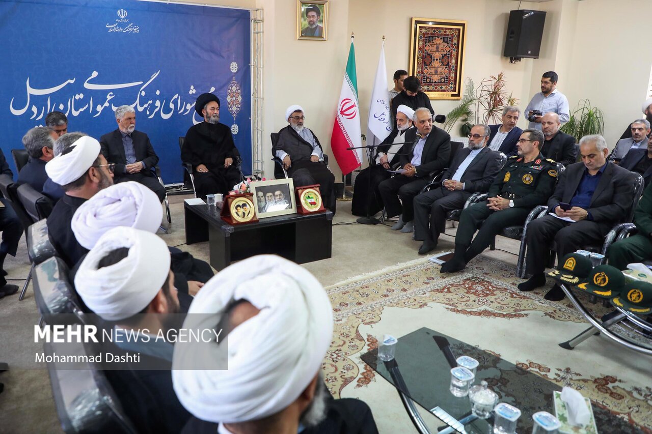 سفر وزیر فرهنگ و ارشاد اسلامی به اردبیل