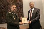 العميد أشتياني: إيران تعلن استعدادها لتطوير التعاون الدفاعي والعسكري مع الجانب الهندي