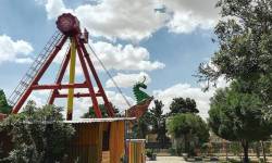 حادثه در شهربازی ملکشهر اصفهان؛ ۲ نفر راهی بیمارستان شدند فیلم حادثه در شهربازی ملکشهر اصفهان؛ ۲ نفر راهی بیمارستان شدند فیلم