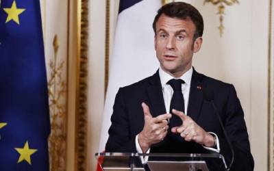 Macron warns against relying on self-interested US