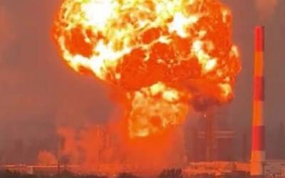 Ukraine drones kill three in Russia, cause fire at refinery
