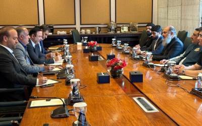 Iran, Pakistan discuss linking economic corridor to Europe