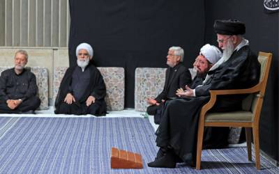 Leader attends Muharram mourning ceremony (+VIDEO)