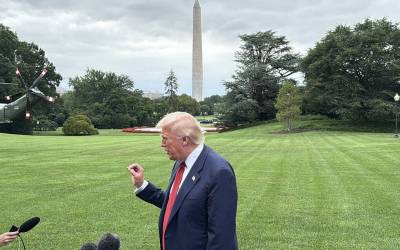 Two US nuclear submarines ‘closer to Russia,’ Trump says
