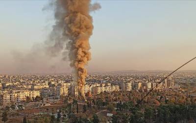 Huge explosions rock Syria's Aleppo