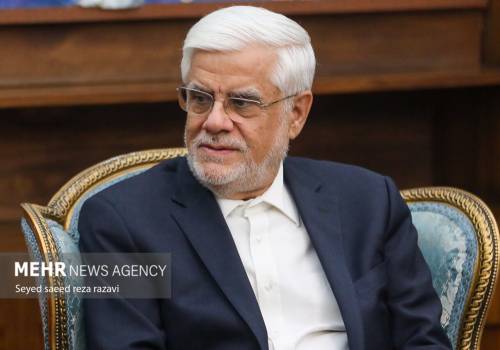 عارف: ۳۵ درصد رشد اقتصادی باید از محل افزایش بهره وری محقق شود