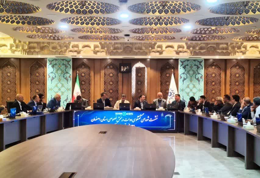 تصویب ۱۸۴ مصوبهی حمایتی برای احیای واحدهای آسیبدیده