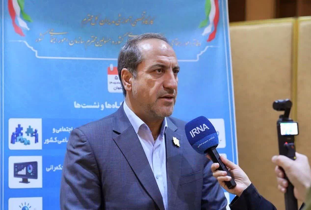معاون استاندار اصفهان: جشنواره مد و لباس، صرفاً یک رویداد اقتصادی نبوده بلکه رویدادی هویت‌بخش است
