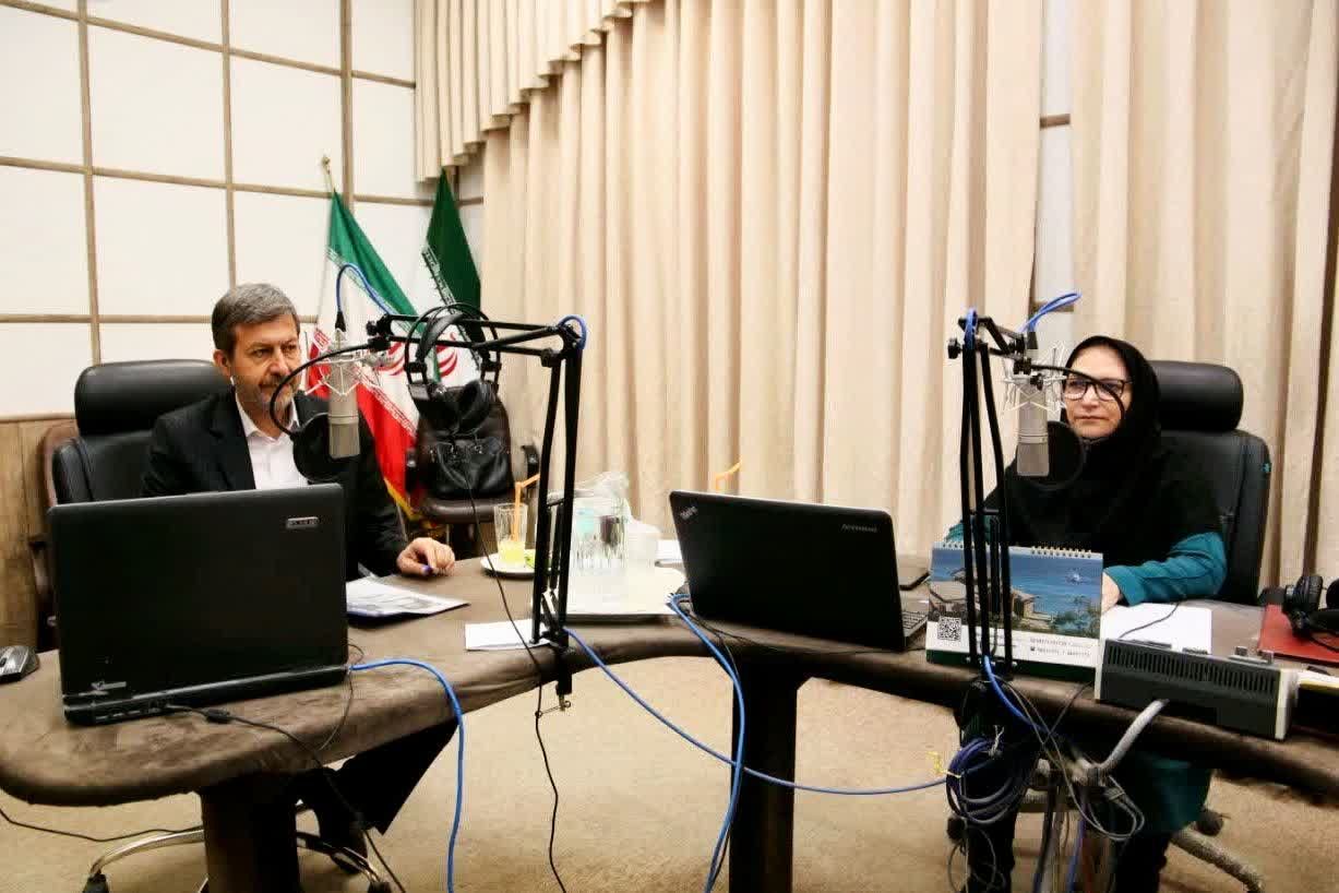 استاندار اصفهان بر توانمندسازی معلمان و کاهش فشار اقتصادی بر خانوادهها تأکید کرد
