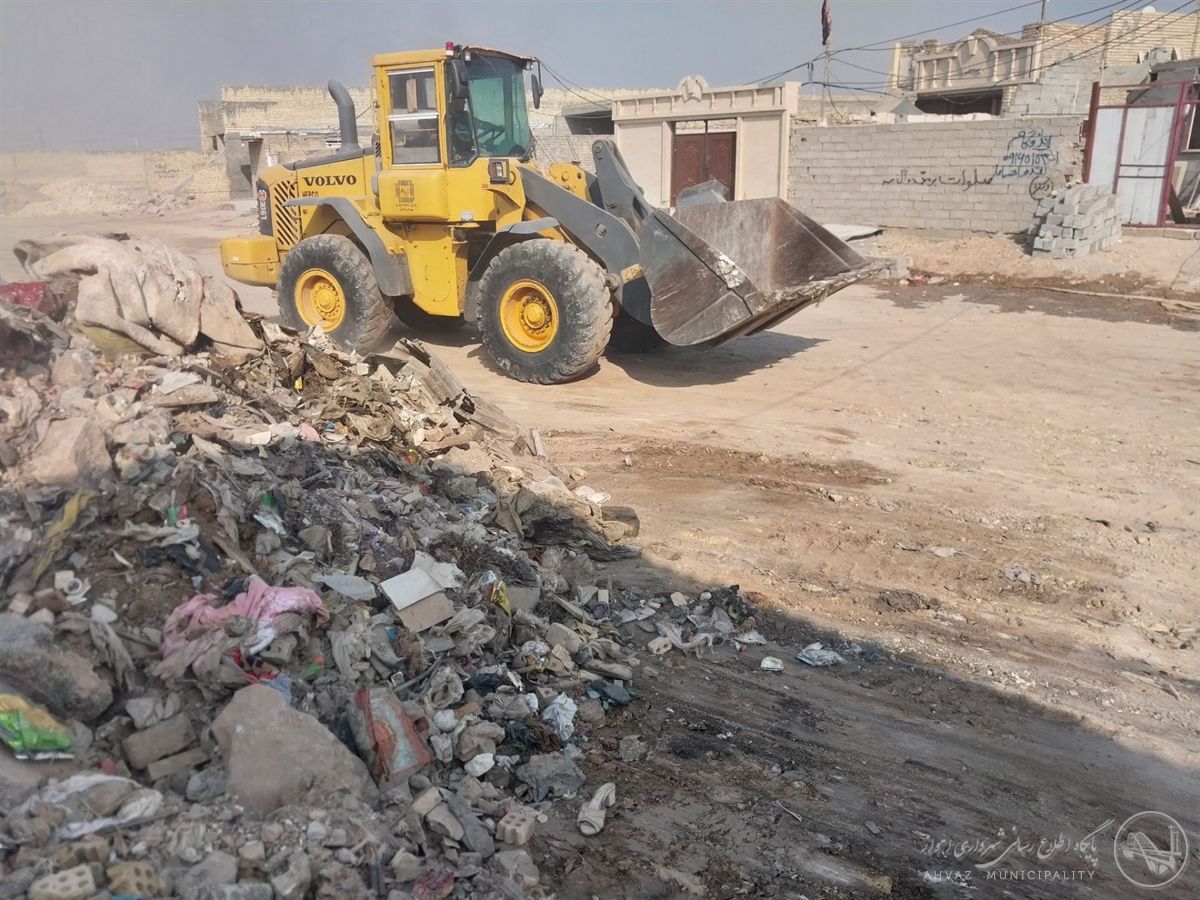 استمرار پاکسازی کوی گلدشت با انتقال ۱۳ سرویس نخاله ساختمانی
