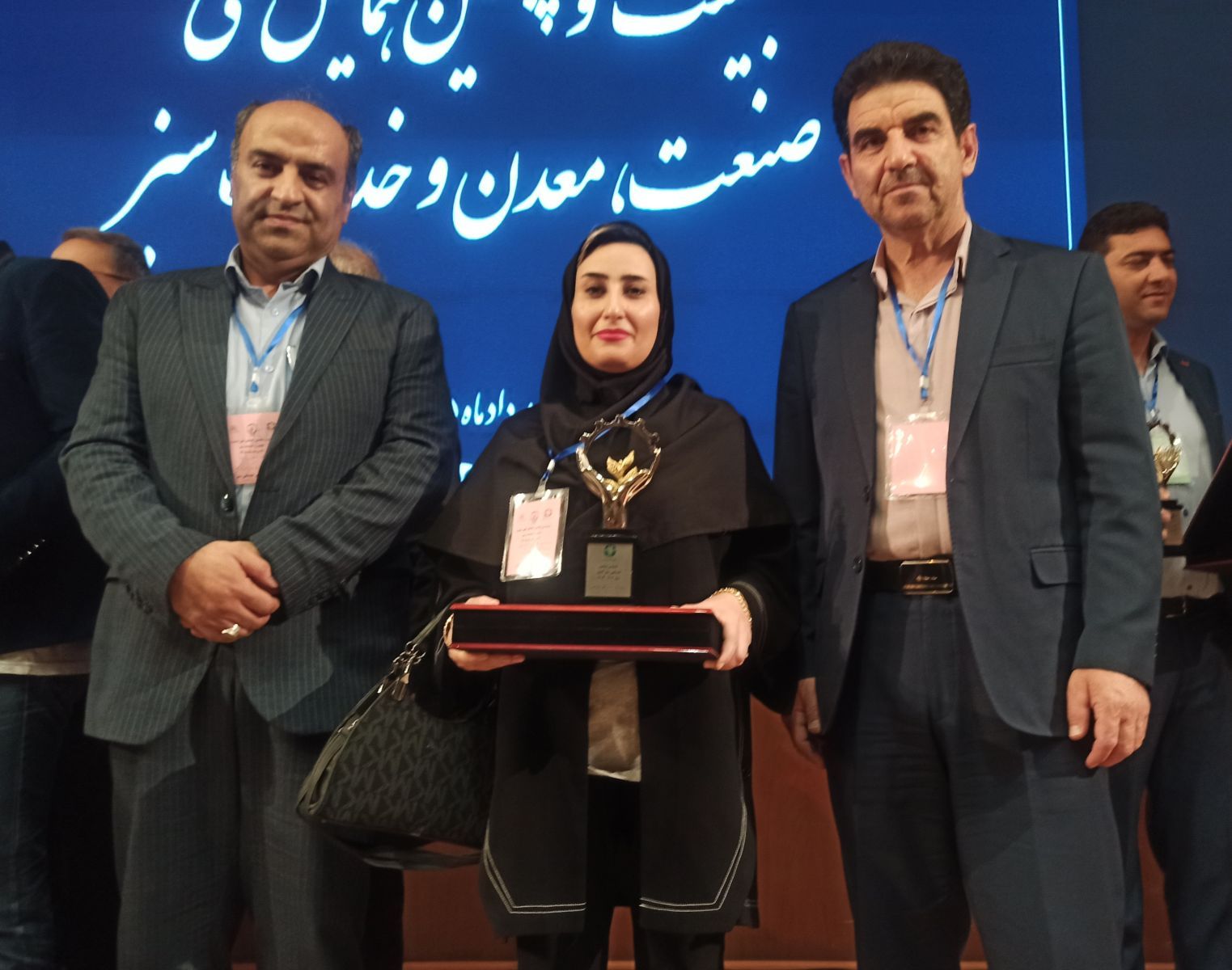 یمارستان شریعتی اصفهان، تنها بیمارستان منتخب استان در همایش ملی واحدهای سبز