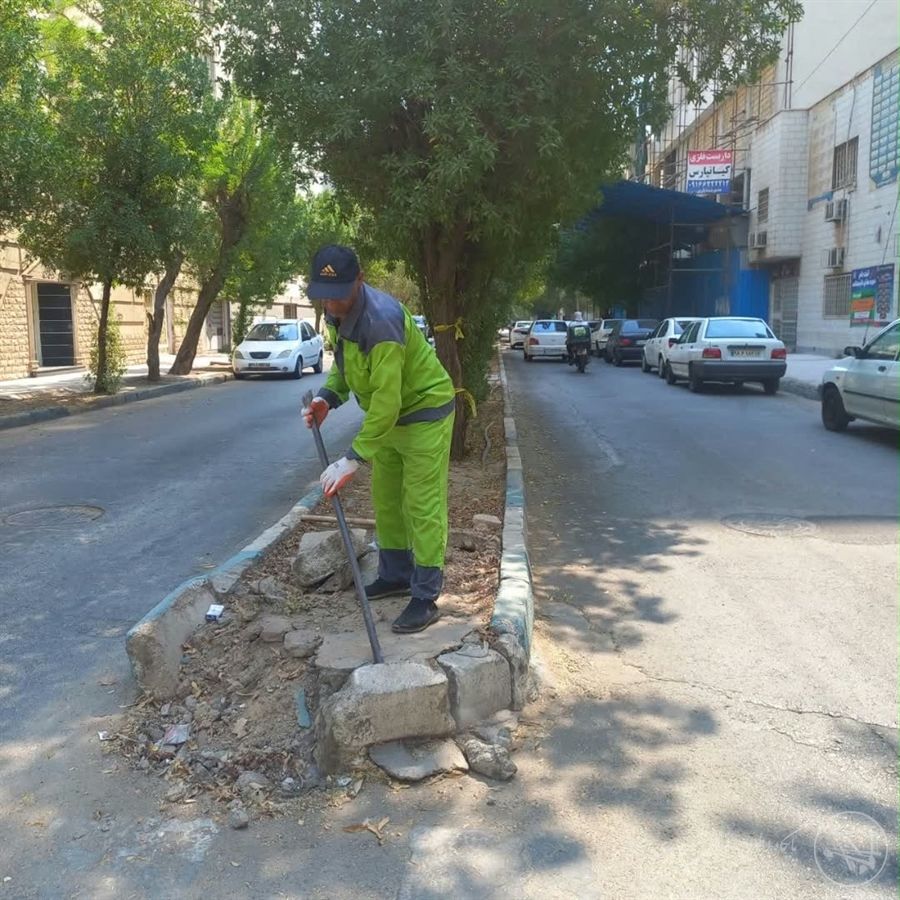 ترمیم و نوسازی جداول فرسوده بلوار ایدون و خرداد کیانپارس