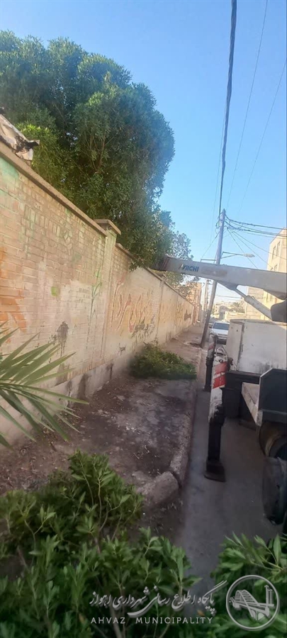 بازپیرایی فضای سبز مدارس شهرداری منطقه یک اهواز، با محوریت " طرح استقبال از مهر ۱۴۰۵ "