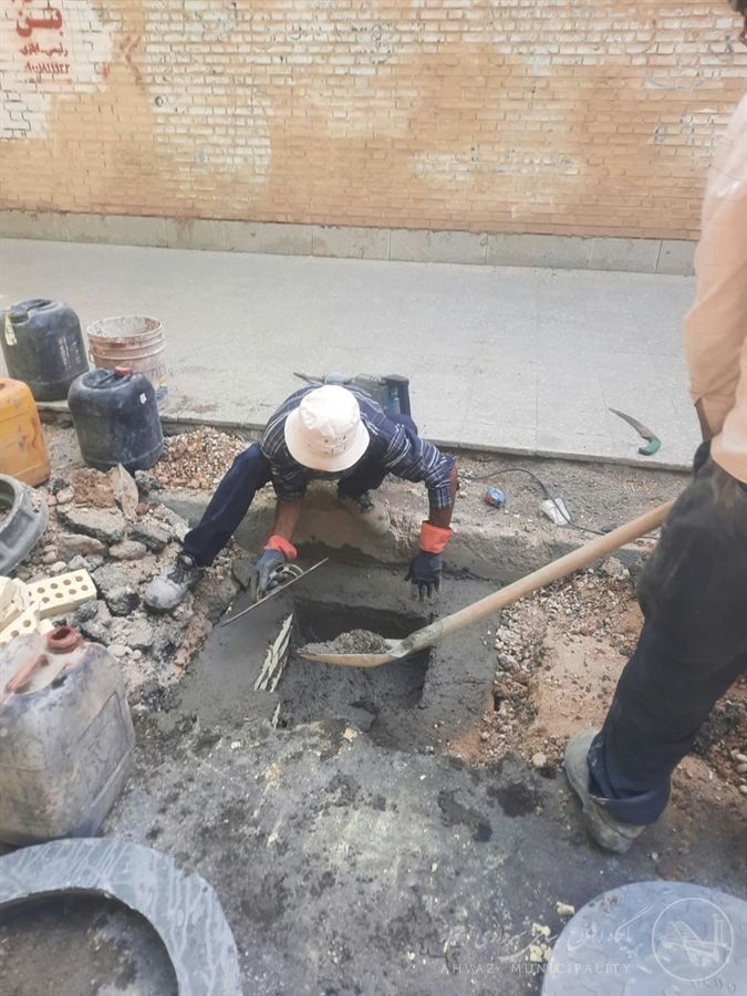 احداث و آماده‌سازی دریچه‌های آب‌های سطحی در سطح منطقه دو اهواز