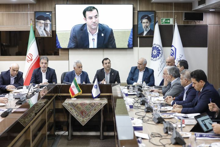 رویکرد تأمین اجتماعی، فشار بر جامعه کارفرمایی نیست