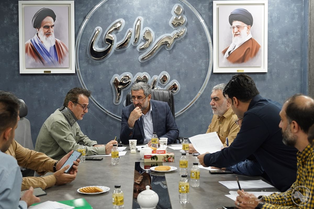 تأکید شهردار اهواز بر آمادگی حداکثری در برابر بارشهای آتی در بازدید و نشست مدیریتی با منطقه ۴
