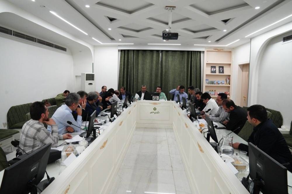 بررسی روند اجرای طرحهای نهضت ملی مسکن در شهرهای نایین، انارک و فولادشهر