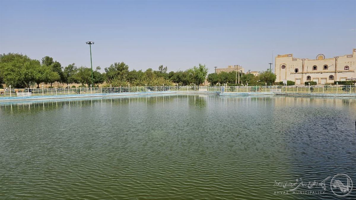 پایان عملیات محوطه سازی مجموعه ورزشی ولیعصر(عج)