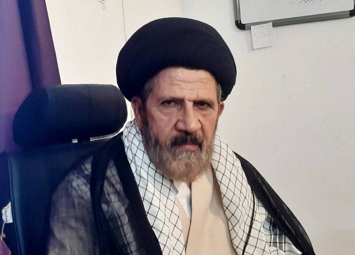 شکست دشمن با اتحاد و همدلی / مطالبه گر حقوق مردم هستیم / احیای منابع آبی فارس ضروری است