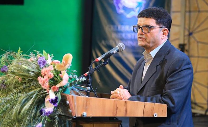 واردات بدون انتقال ارز باید در مورد مواد اولیه امکان‌پذیر شود