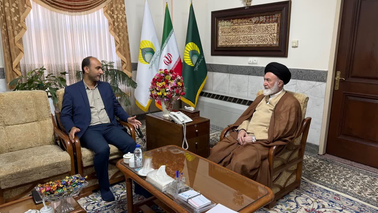 دیدار سرپرست بنیاد شهید شهرستان ری با تولیت آستان حضرت عبدالعظیم(ع)
