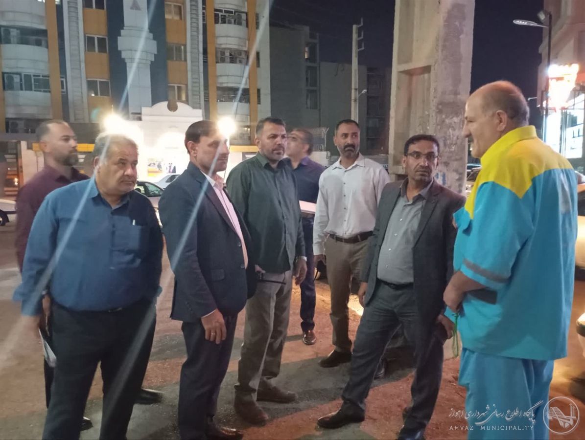 بازدید میدانی سرپرست سازمان پارکها از بوستان ها و عرصه های فضای سبز منطقه چهار اهواز