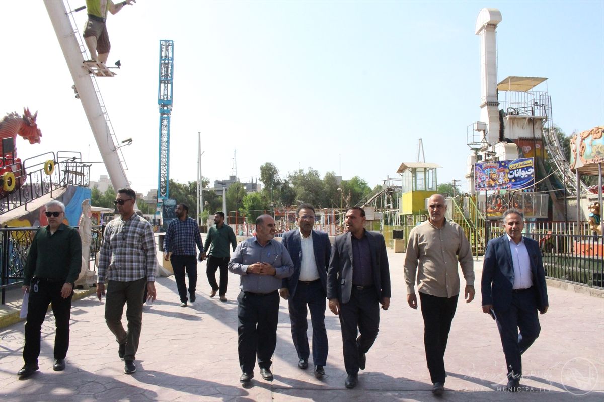 بازدید میدانی سرپرست سازمان پارکها از پارک شهربازی پادادشهر