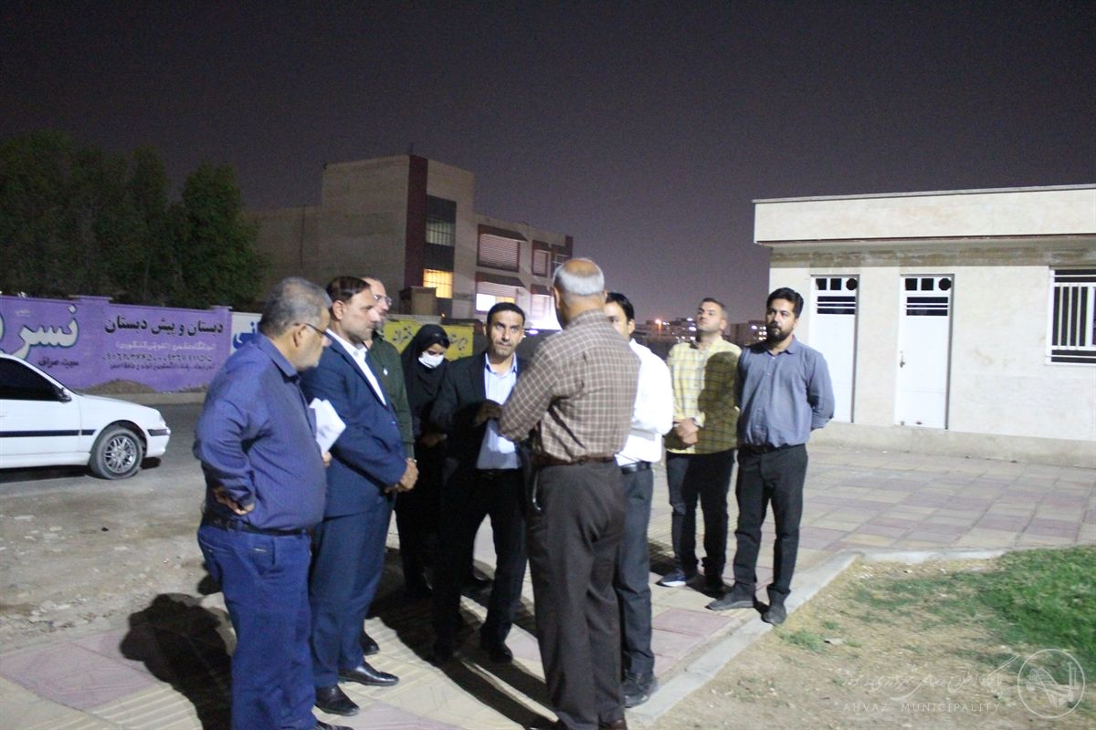 بازدید میدانی سرپرست سازمان پارکها از بوستان ها و عرصه های فضای سبز منطقه ۸ اهواز