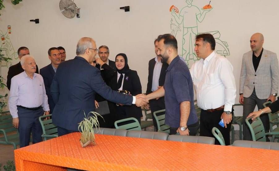 کاریابی ها باید به بازوی منابع انسانی کسب و کارهای خرد و کوچک تبدیل شوند