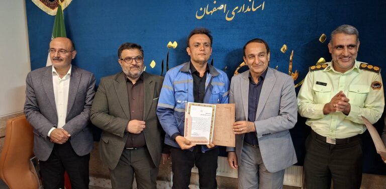 تقدیر مدیریت بحران استان اصفهان از عملکرد آبفای اردستان در مدیریت تنش آبی