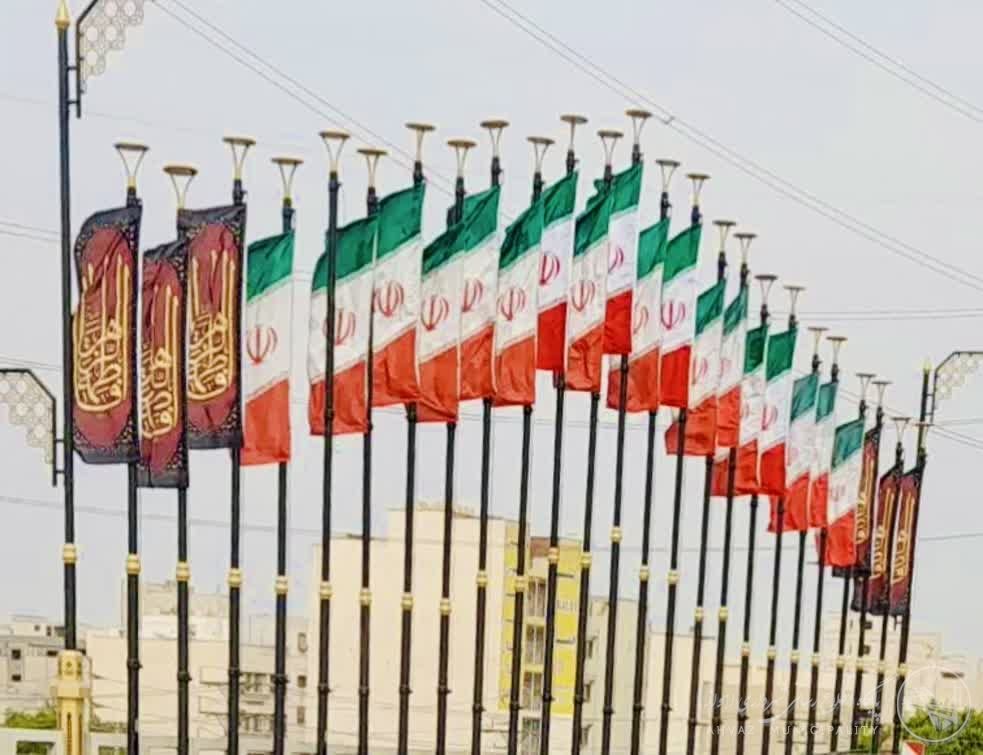 اهتزاز پرچم جمهوری اسلامی ایران و فضاسازی پل شهدای غزه به مناسبت ایام فاطمیه