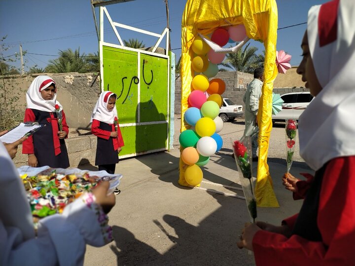 آغاز سال تحصیلی جدید در ۱۶۷ مدرسه دلگان