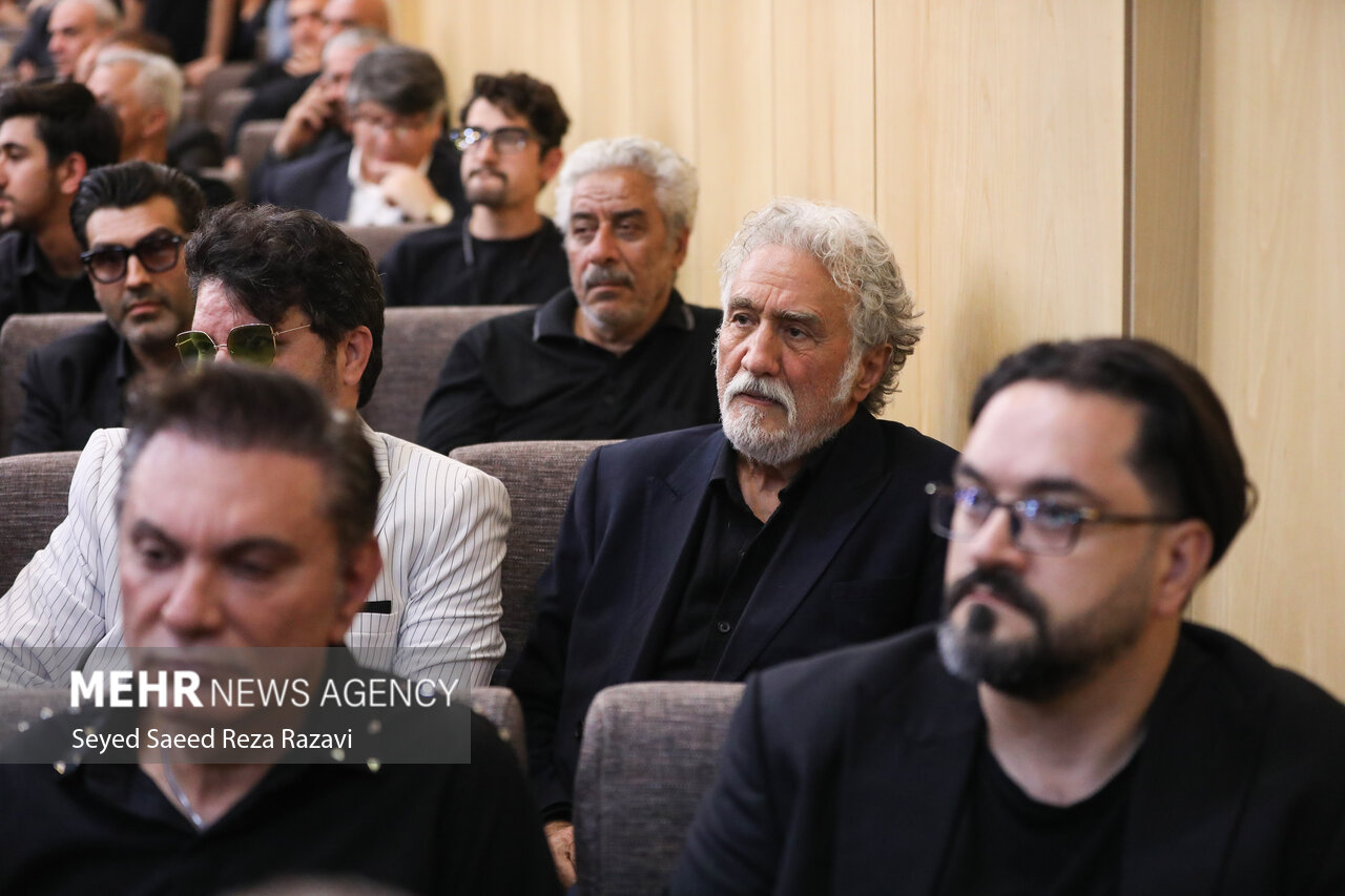مراسم یادبود «اکبر عبدی»