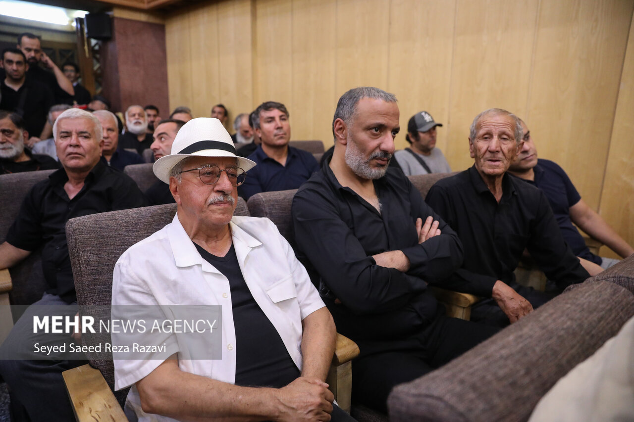 مراسم یادبود «اکبر عبدی»