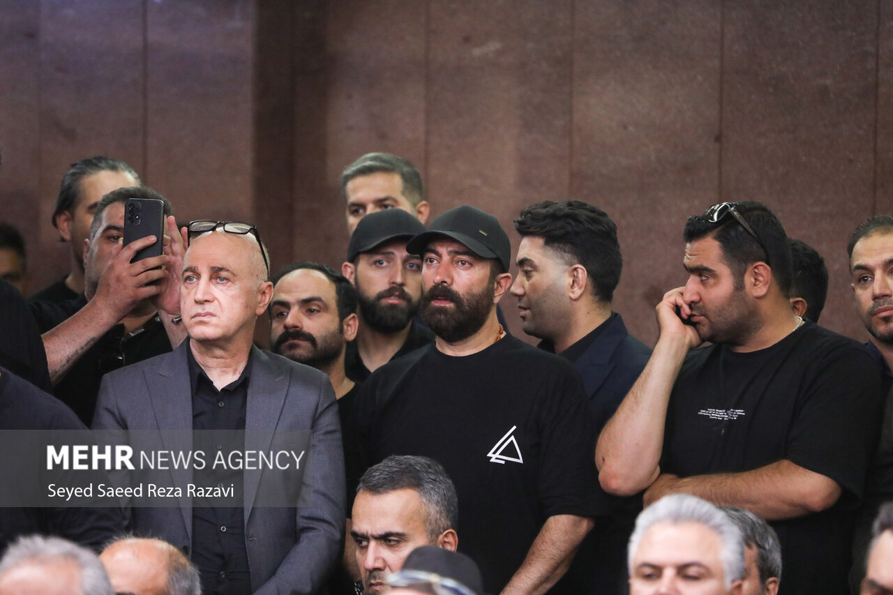 مراسم یادبود «اکبر عبدی»