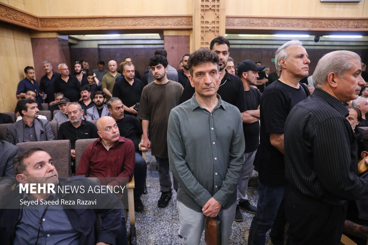 مراسم یادبود «اکبر عبدی»