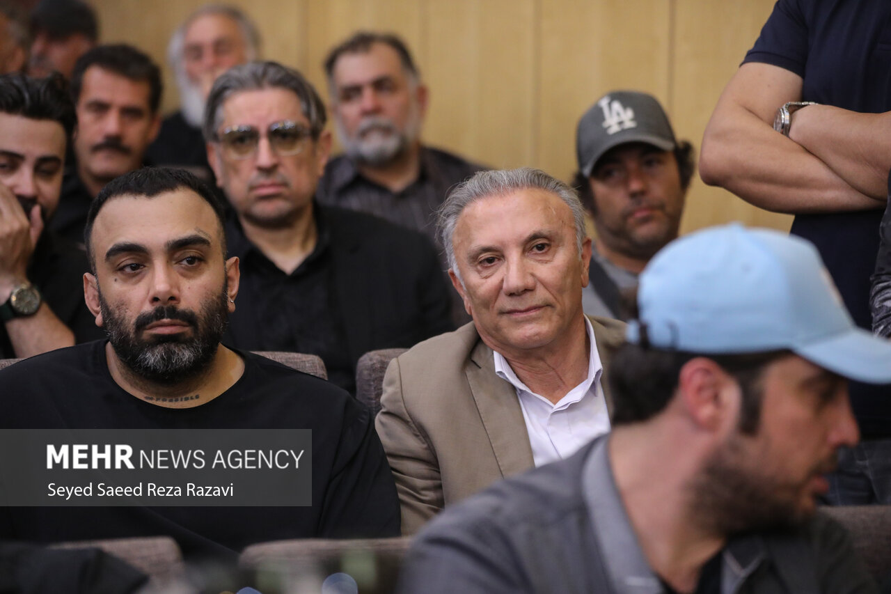 مراسم یادبود «اکبر عبدی»